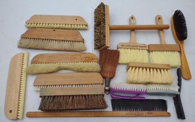Sale Photo Thumbnail #252: Wallpaper Smoother Brushes