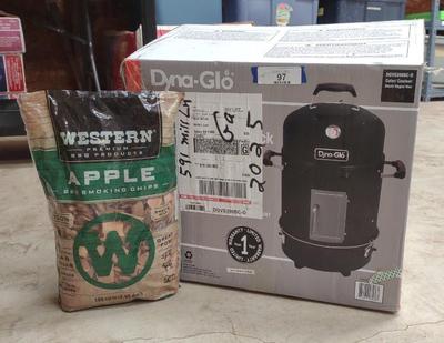 Sale Photo Thumbnail #101: Dyna-Glo Compact Charcoal Smoker & Grill