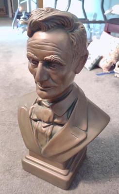 Sale Photo Thumbnail #397: Ceramic Abraham Lincoln Bust