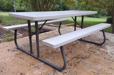 Sale Photo Thumbnail #76: Lifetime 6' Folding Picnic Table