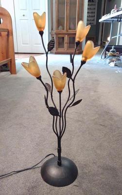 Sale Photo Thumbnail #320: Metal & Glass Shade Table Lamp / Light