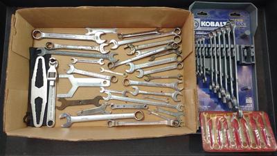 Sale Photo Thumbnail #169: Group of Wrenches (many vintage)