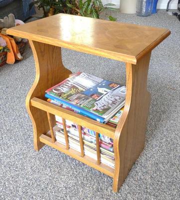 Sale Photo Thumbnail #465: Wooden Magazine Rack w/ Quilt Books