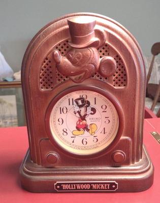 Sale Photo Thumbnail #453: Disney Mickey Mouse Clock