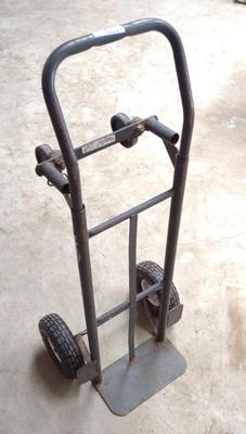 Sale Photo Thumbnail #637: Handcart / Hand Truck