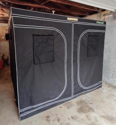 Sale Photo Thumbnail #105: 8x8 Matrix Large Indoor Grow Tent