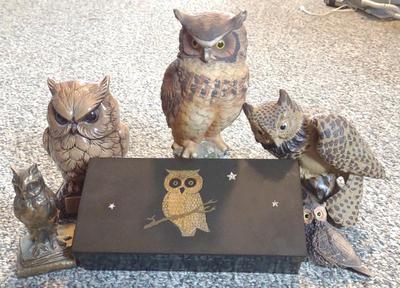 Sale Photo Thumbnail #485: 5 Owl Figurines w/ Wooden Owl Inlaid Box