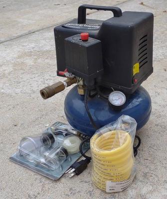 Sale Photo Thumbnail #155: HDC Mini Pancake Air Compressor