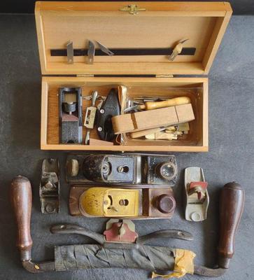 Sale Photo Thumbnail #186: Vintage Wood Planes & Accessories