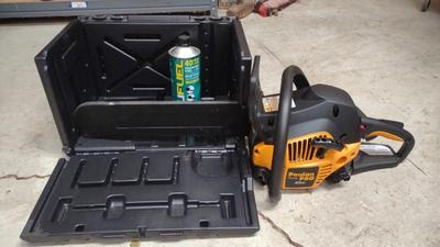 Sale Photo Thumbnail #135: Poulan Pro 42cc Chainsaw 18" Bar