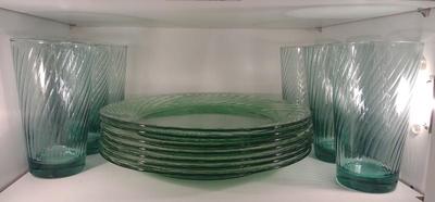 Sale Photo Thumbnail #361: Pyrex Festiva Green Spiral Glass Plates & Cup Set