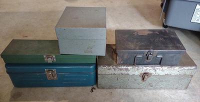 Sale Photo Thumbnail #238: 5 Metal Tool Boxes (empty)