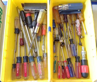 Sale Photo Thumbnail #178: Vintage Screwdrivers Incl. Craftsman