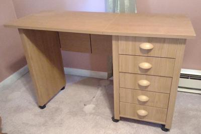 Sale Photo Thumbnail #471: Collapsible 5 Drawer Desk on Wheels