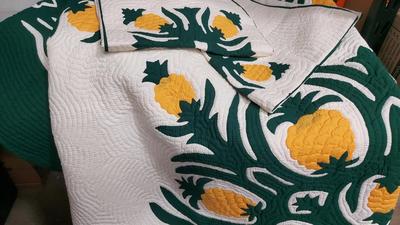 BOLD "PINEAPPLE" QUILT AND XLARGE SHAM COVERS