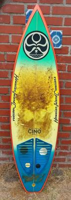 HAWAIIAN ISLAND CREATION SURFBOARD 