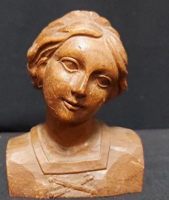 ANTIQUE WOODEN GERMAN FEMALE BUST
