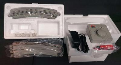 MODEL RAILWAY SPEED CONTROLLERS AND CURVED TRACKS