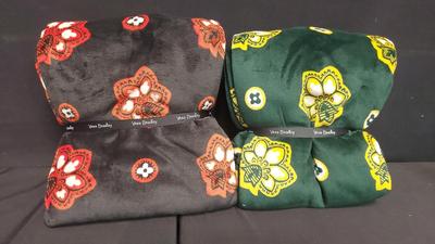 VERA BRADLEY NFL OVERSIZED BLANKETS #2