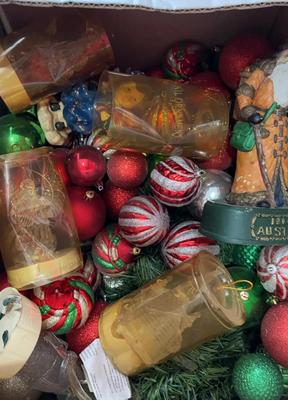 Mystery Lot Christmas -1A