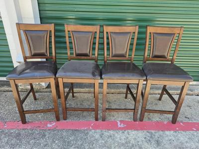 Wood Table And Chairs