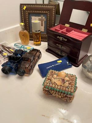 Sale Photo Thumbnail #196