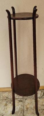 MCM PLANT STAND 