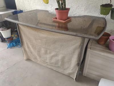 GLASS-TOPPED SERVING TABLE/BAR