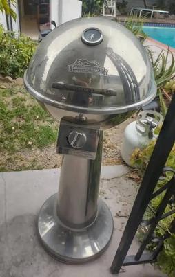 MASTERBUILT VERANDA GAS BBQ