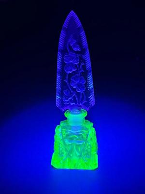 Vintage Art Deco Uranium Glass Perfume Bottle