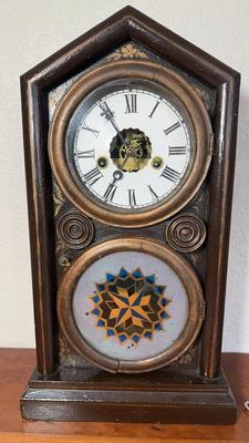 Ingraham & Co Antique Mantle Clock