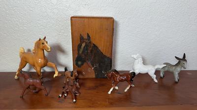 Collectible Vintage Horse Figurines & Dresser Box