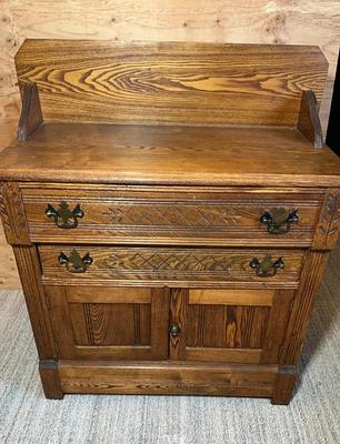 Tiger Oak Carved Wash Stand