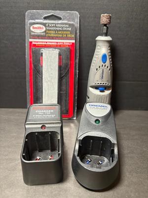 Dremel 7300, Chargers & Sharpening Stone