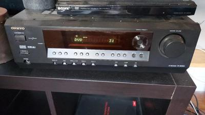 ONKYO AV RECEIVER TX-SR304