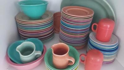 METLOX AND FIESTAWARE LOT