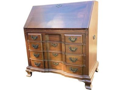 Sale Photo Thumbnail #64: Chippendale Style Block Front Slant Top Desk With Interior Cubbies & Drawers - Signed "Maddox -