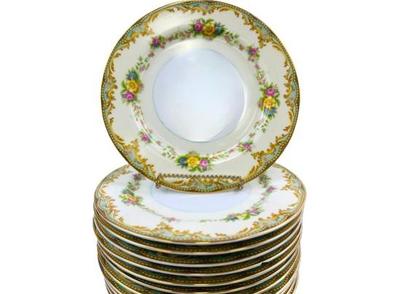 Sale Photo Thumbnail #90: Noritake Milroy Luncheon Plates - 12 Plates