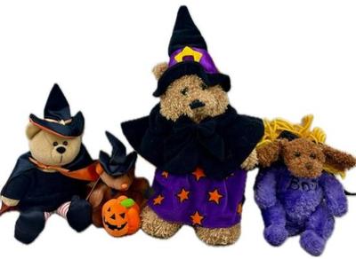 Sale Photo Thumbnail #165: Halloween Decor