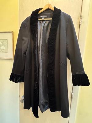 Sale Photo Thumbnail #116
