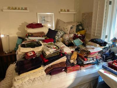 Sale Photo Thumbnail #391