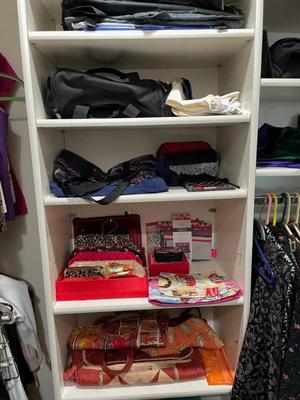 Sale Photo Thumbnail #586
