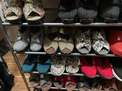 Sale Photo Thumbnail #635