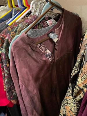 Sale Photo Thumbnail #576
