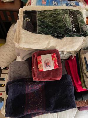 Sale Photo Thumbnail #392