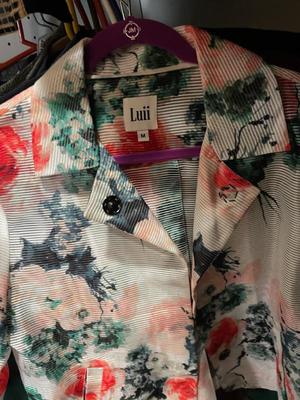 Sale Photo Thumbnail #605
