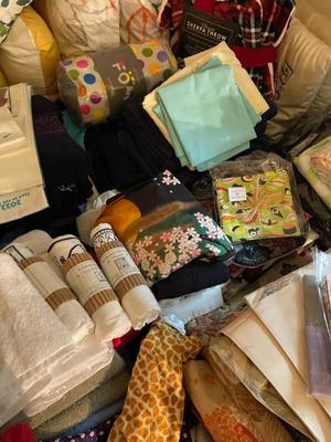 Sale Photo Thumbnail #396