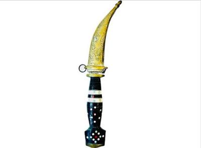 Sale Photo Thumbnail #29: Knife & Scabbard