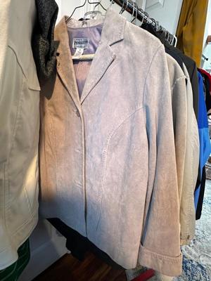 Sale Photo Thumbnail #426