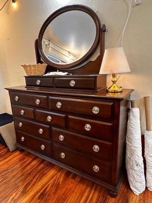 Sale Photo Thumbnail #385